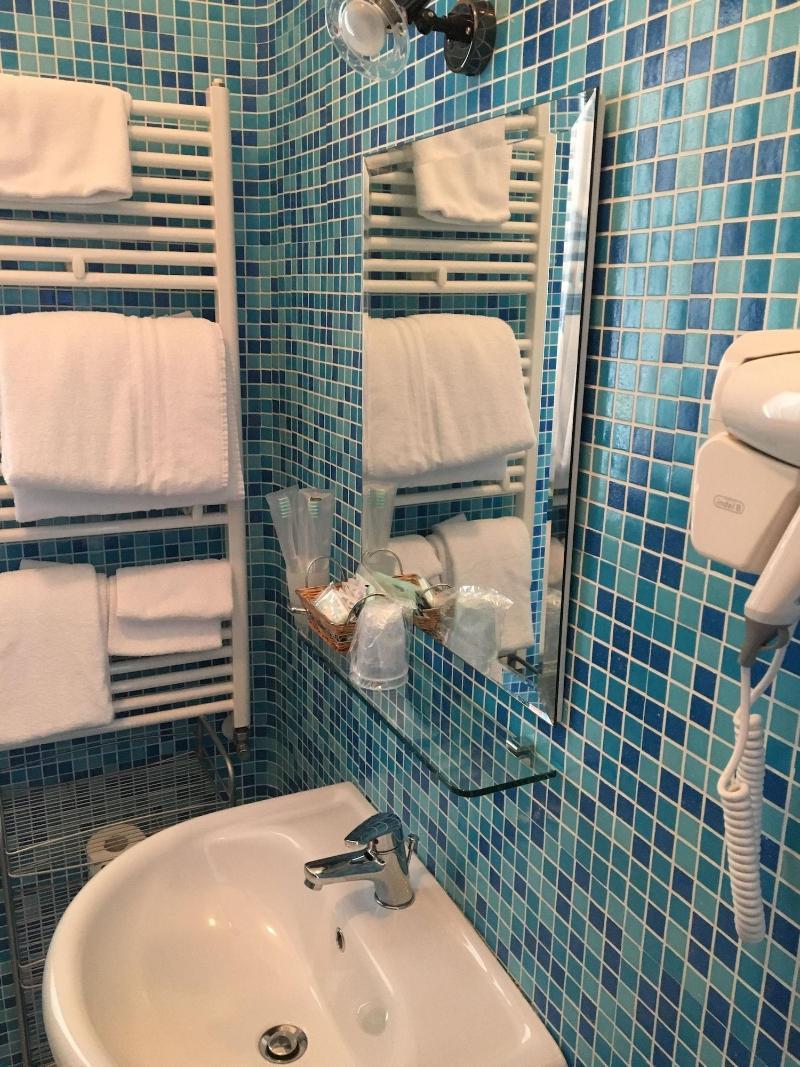 סן ניקולה ארצ'לה Hotel Villa Principe מראה חיצוני תמונה